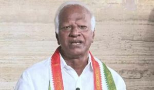 MLA Kadiyam Srihari says he will not resign amid defection notice